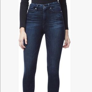 Good American good waist crop.